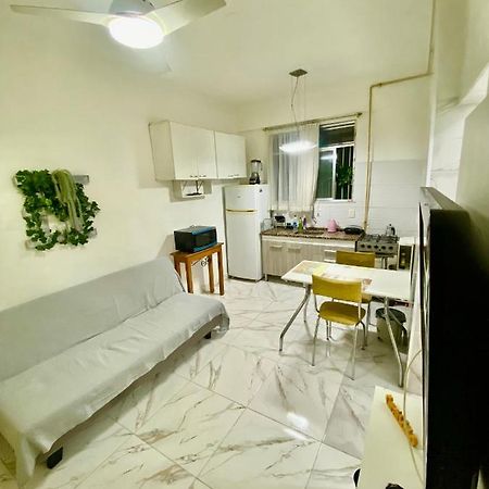 Apartamento Inteiro A Duas Quadras Do Metro E Da Praia Rio de Janeiro Eksteriør billede